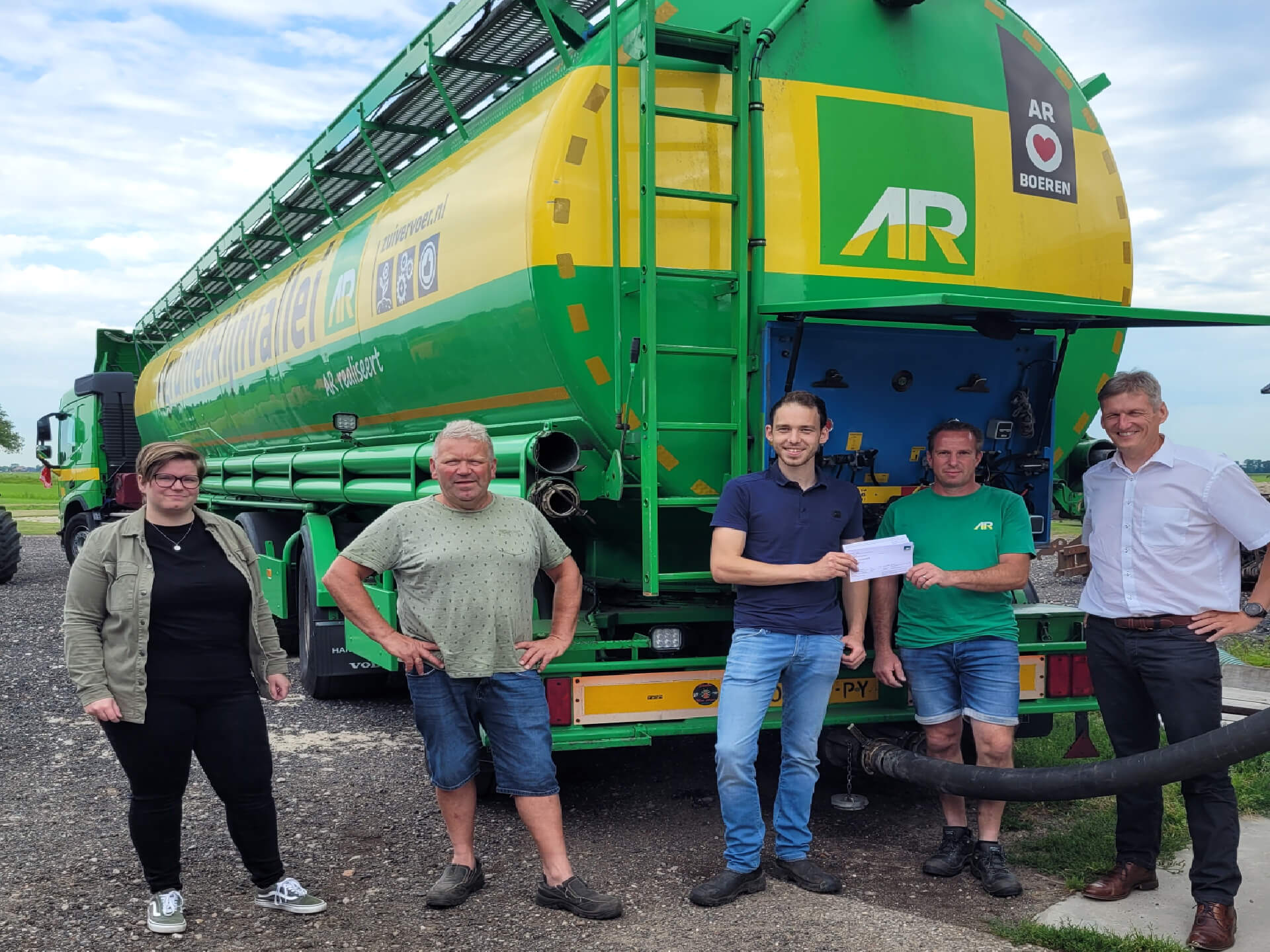 Eerste levering met verwerkt dierlijk eiwit