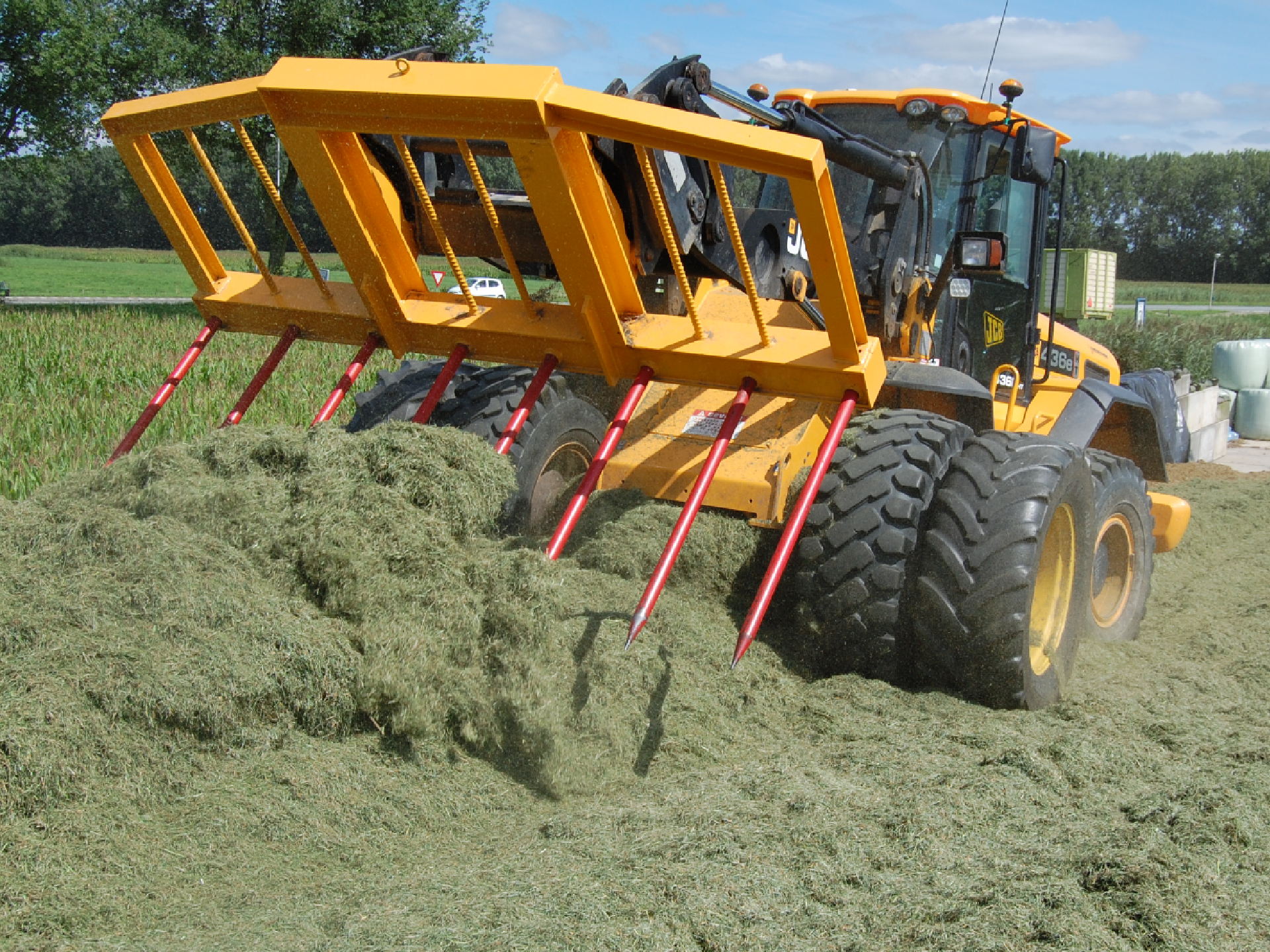 Ruwvoerteelt gras inkuilen