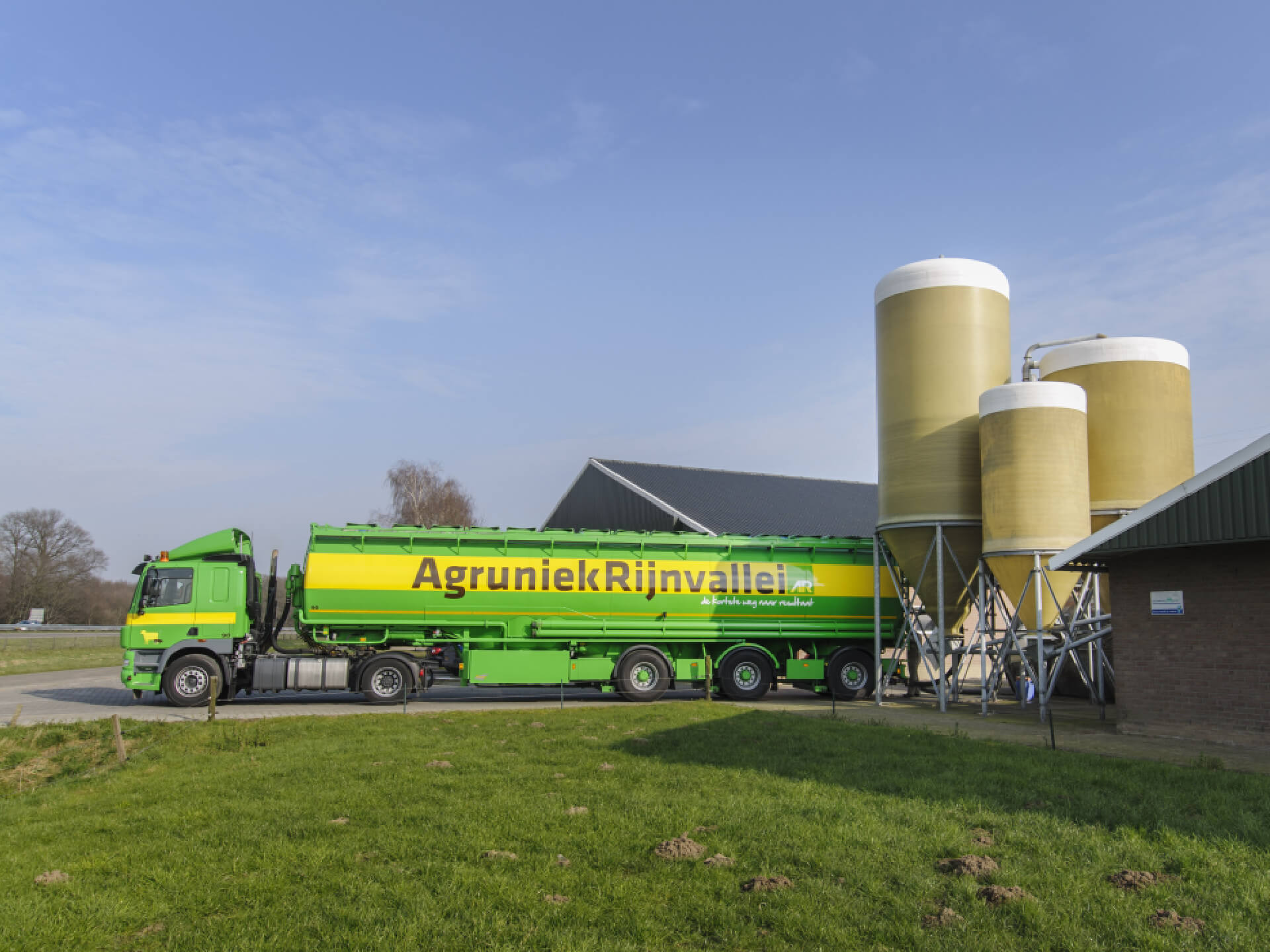 Bulkwagen met silo's