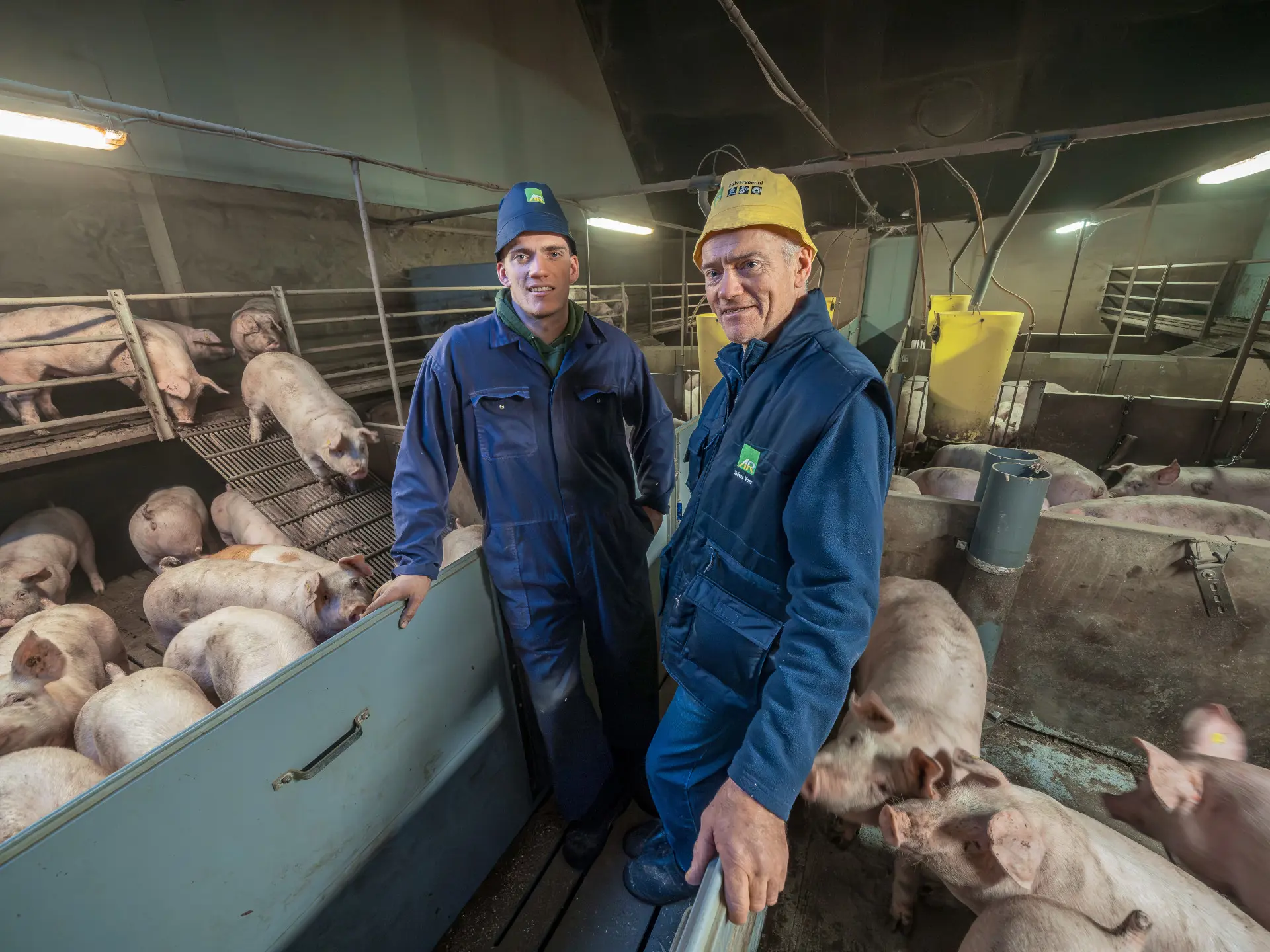 Varkenshouder Harry en Daniël Lekkerkerker
